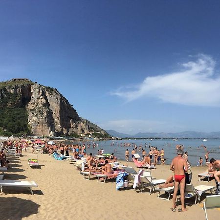 Beach Holiday Villa Terracina Eksteriør billede
