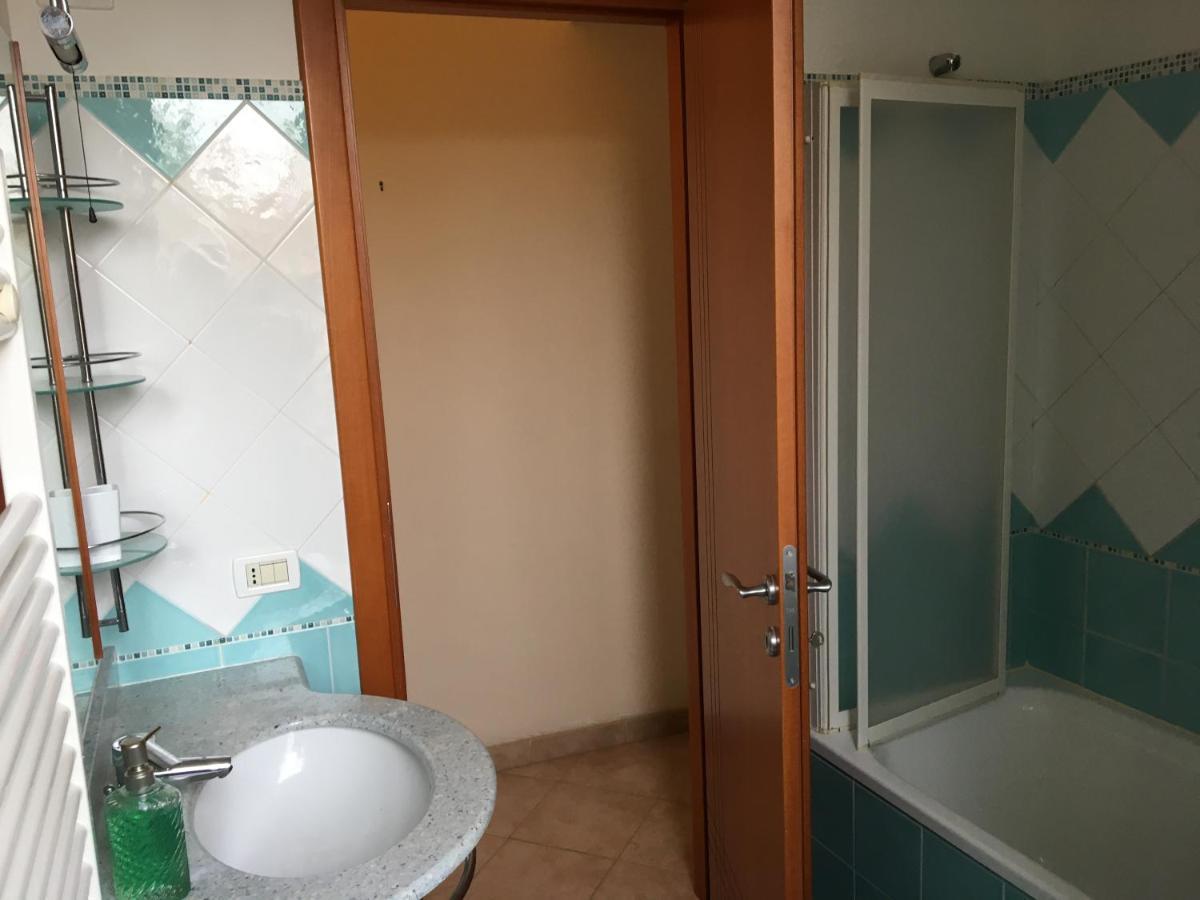 Beach Holiday Villa Terracina Eksteriør billede