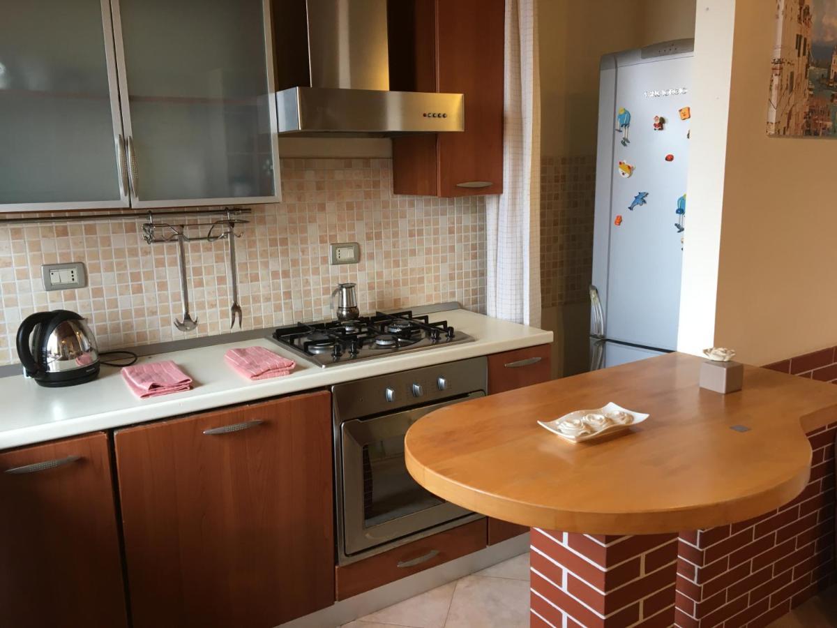 Beach Holiday Villa Terracina Eksteriør billede