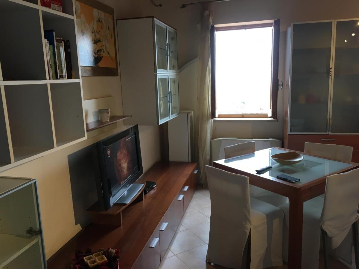 Beach Holiday Villa Terracina Eksteriør billede
